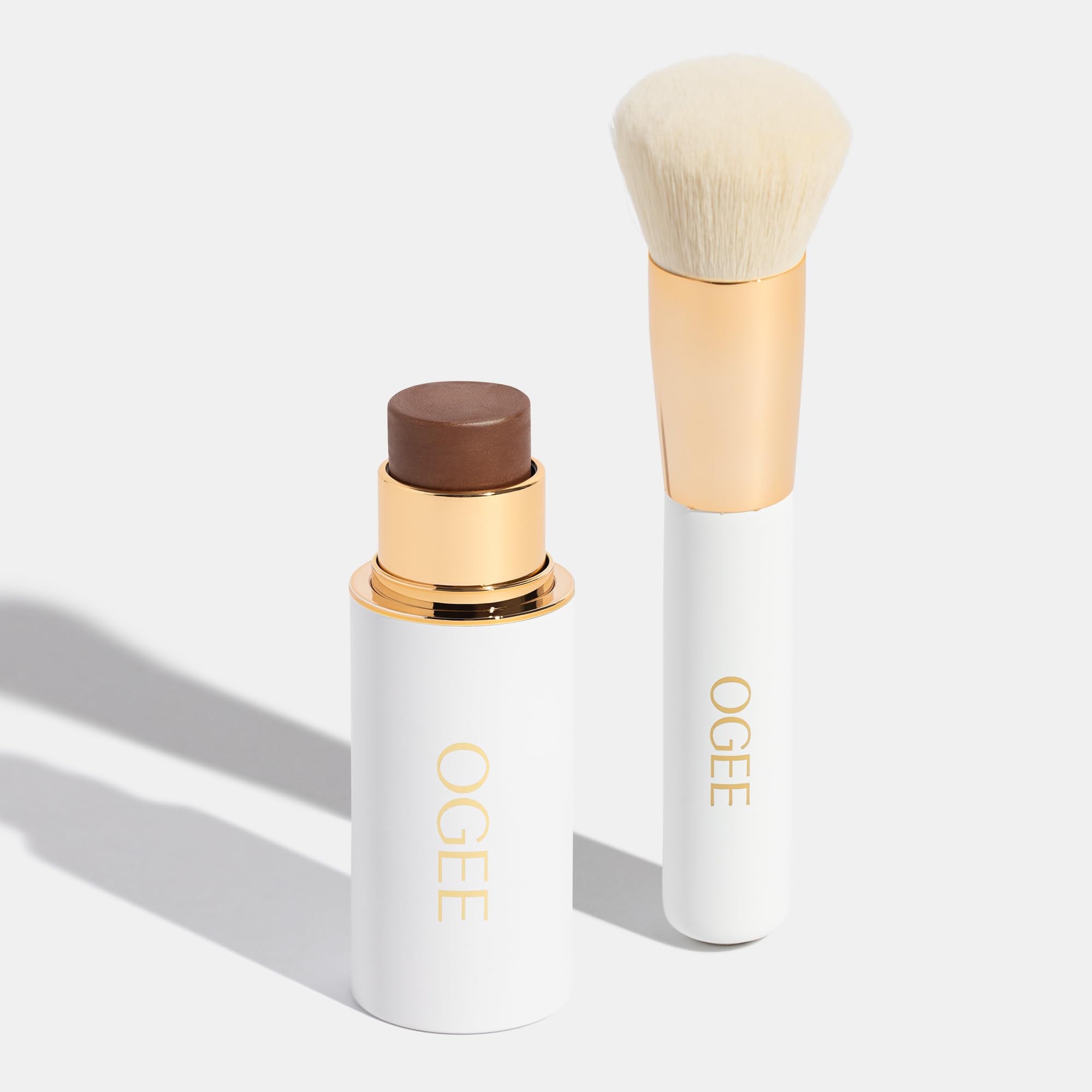 Ogee Blender Brush - Professional Quality Makeup Brush - Ultra-Soft Foundation Brush with Vegan Bristles for Flawless Makeup Application